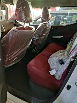 نیسان نەڤارا